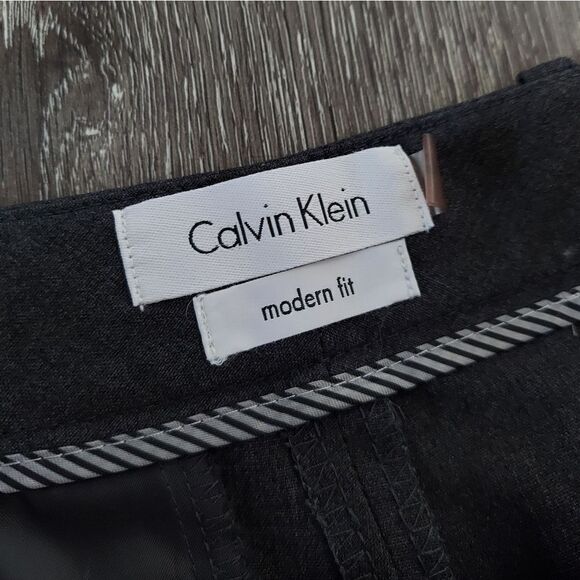 Calvin Klein Modern Fit Gray Pants Size 2 - Picture 2 of 9
